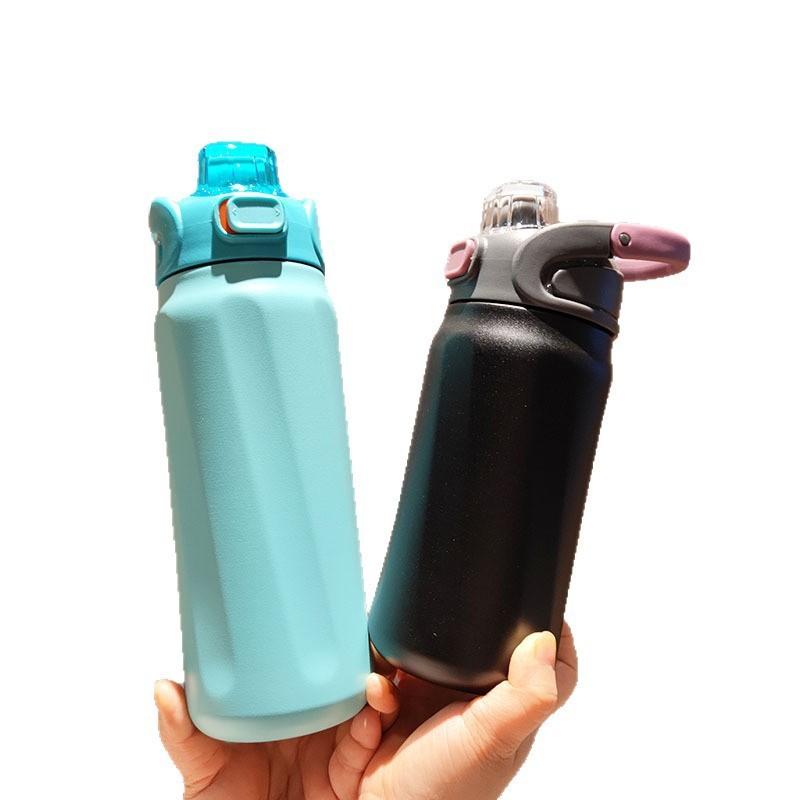Insulated Travel Mug With Locking Flip Lid For Outdoor Sports And Office Use