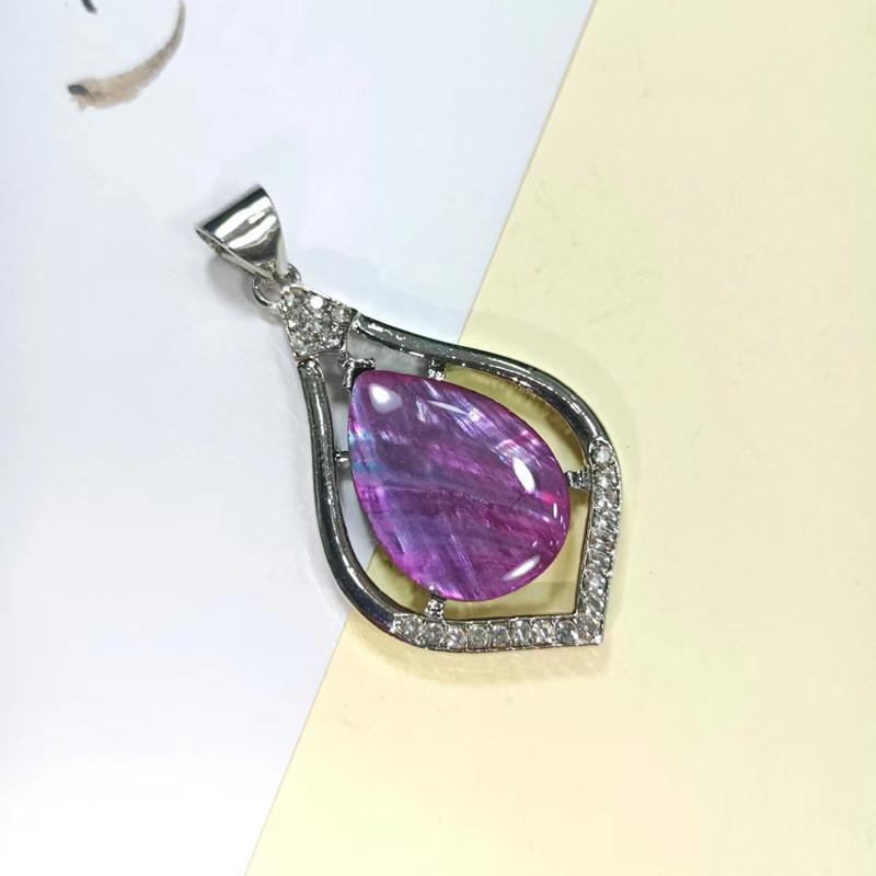 Geometric Shell Pendant Necklace With Abalone Beads And Gold Inlay For Fashion Jewelry Lovers