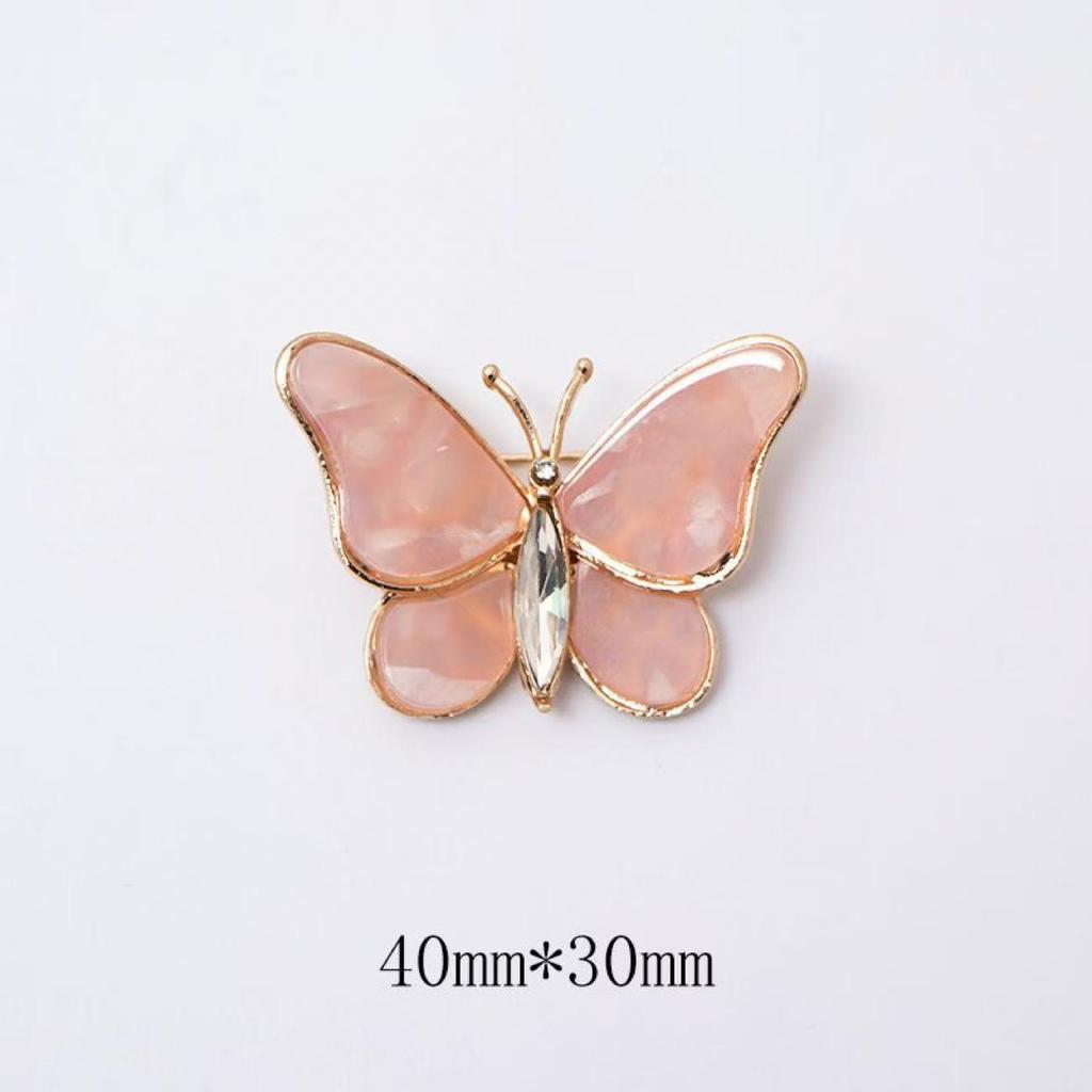 Butterfly Luminous Metal Tassel Brooch – Elegant & Versatile Alloy Accessory