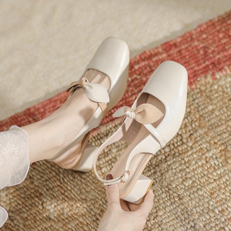 Fashion Multi Designs Apricot Women's Sandals Cover Toe Chunky Heel Office Lady Sandals Fashion French Butterfly Knot Beads Women Shoes