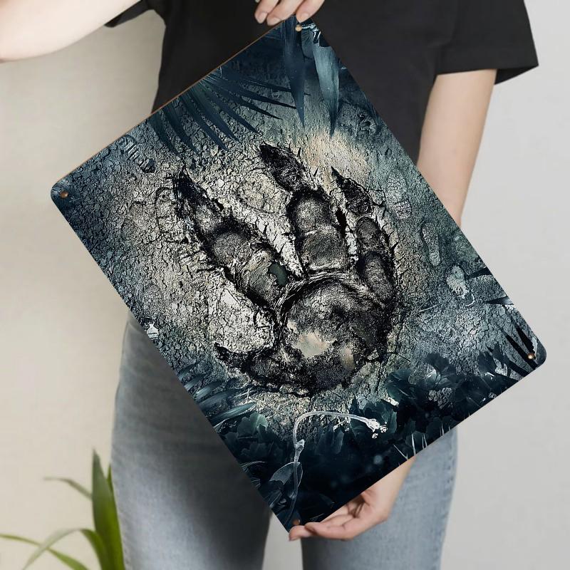 

Dinosaur Claw Print Metal Wall Art Vintage Relief Sculpture Home Decor for Living Room Study Room 20x30cm（7.8x11.8inch）