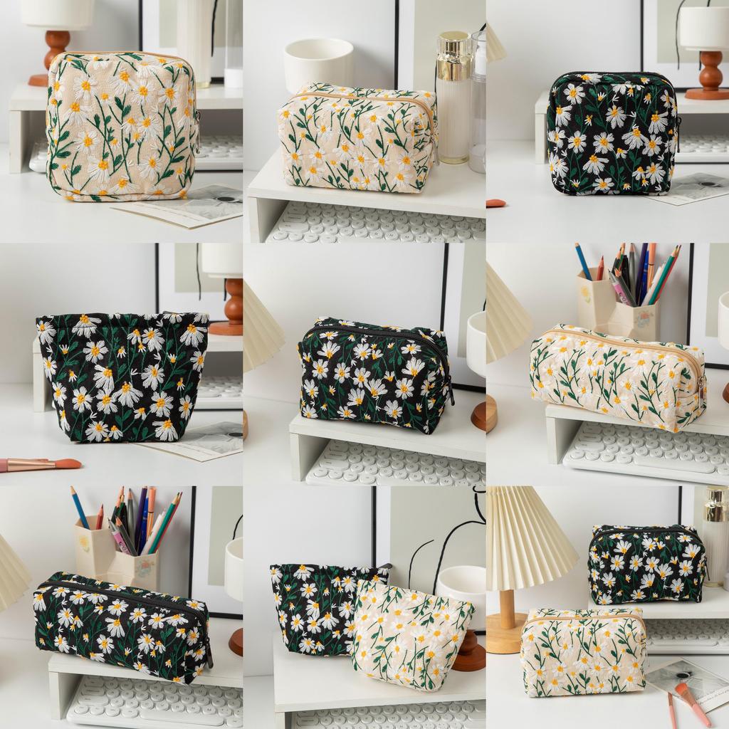 Breathable Canvas Toiletry Organizer With Flower Embroidery For Women And Men