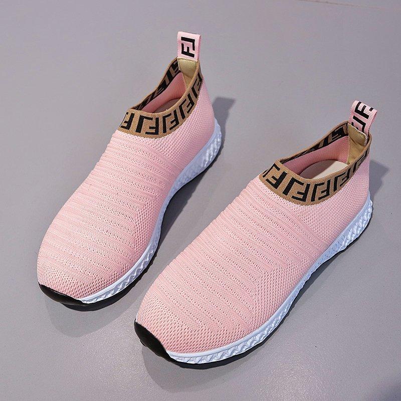 Women's Casual Shoes Breathable Mesh Comfortable Slip-on Shoes Spring and Summer Light Jogging Shoes