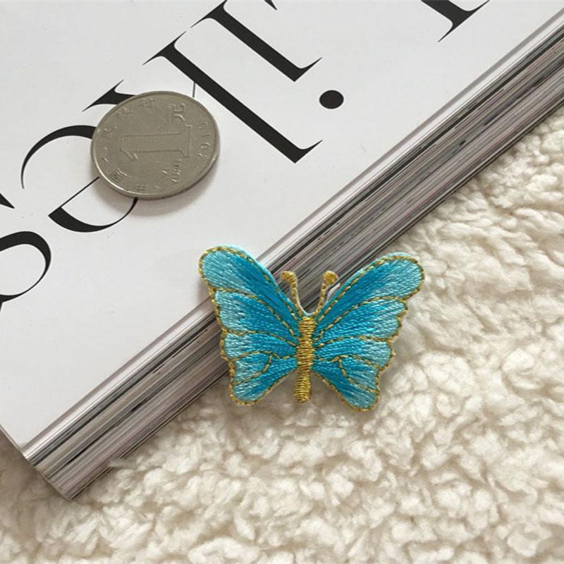 Naklejki na ubrania buty 10 szt. złota nitka motyl haftowana torba z materiału dekoracyjna naszywka pieczęć Diy akcesoria klej wzór z dziurką aplikacja