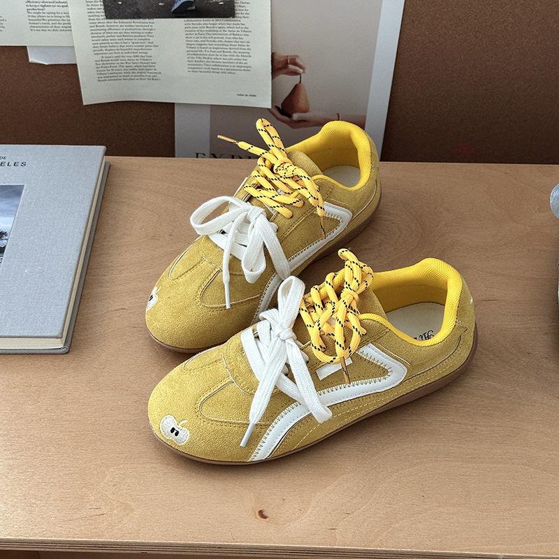 Cartoon Forrest Gump shoes women's spring 2025 new retro flat-bottomed versatile sports training shoes breathable casual board shoes