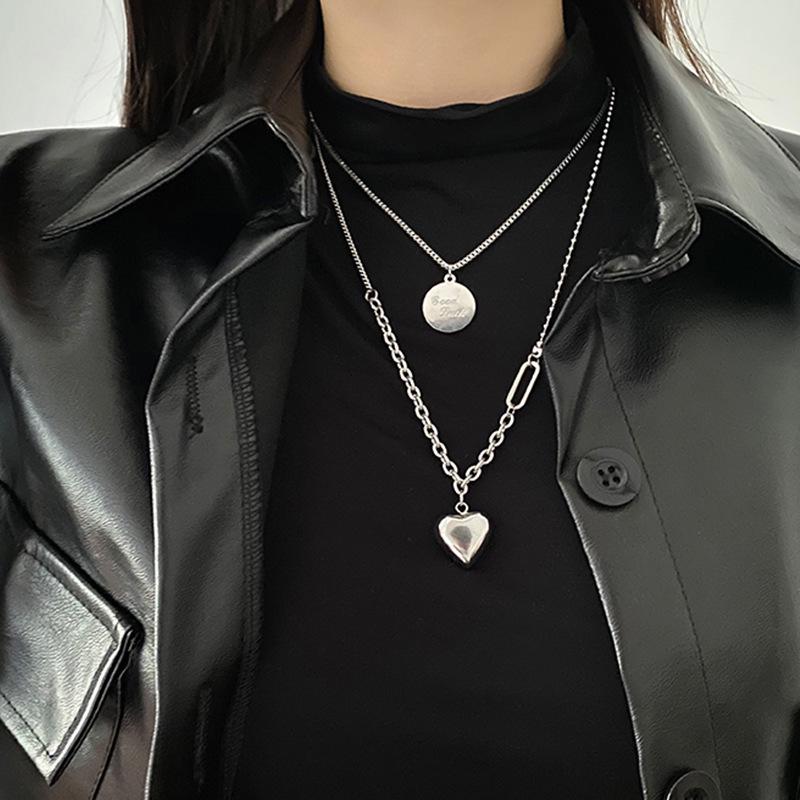 Women's Light Luxury Washable Titanium Steel Hip Hop Clavicle Necklace - Trendy Cold Style Sweater Chain Accessories