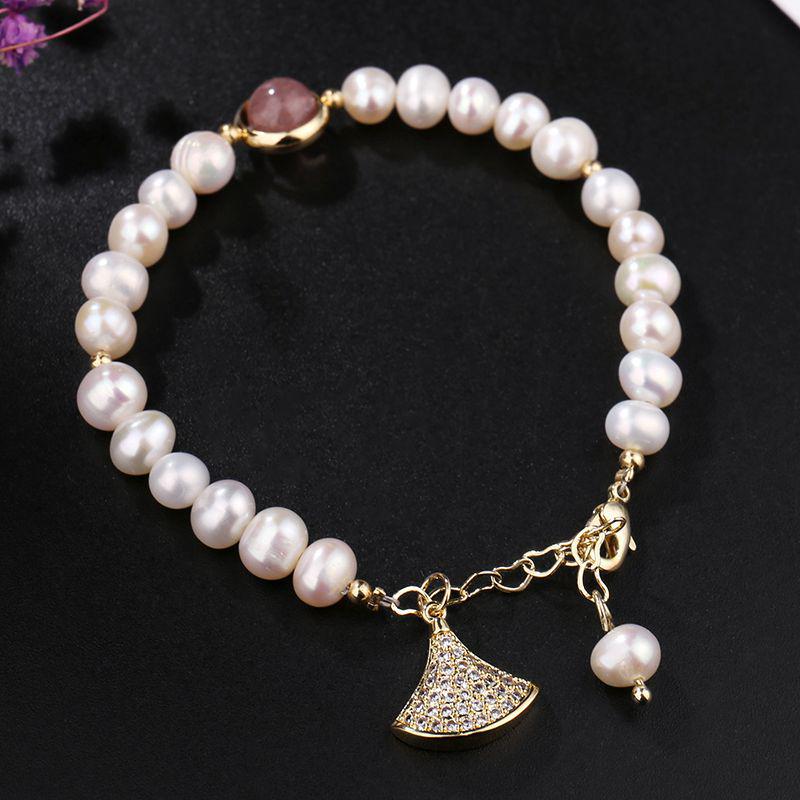 

Baroque Pearl & Strawberry Crystal Fan-Shaped Bracelet for Women