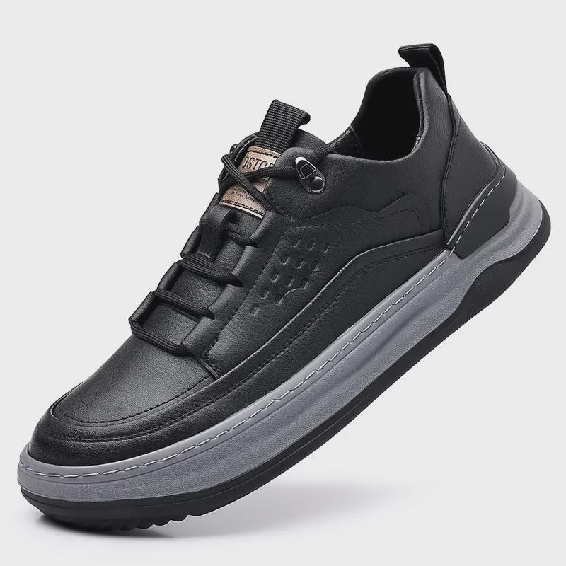 Trendy Soft-Soled Autumn Leather Men's Shoes: Fashionable, Casual, Low-Top, Versatile Crooked Head Clown Design