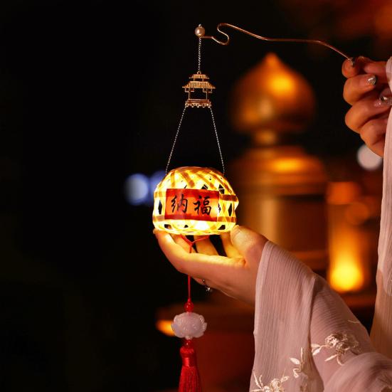 DIY Mid-Autumn Festival Handmade Lantern Bamboo Frame LED Light Portable Chinese Style Lantern Traditional Festival Light Home Decoration