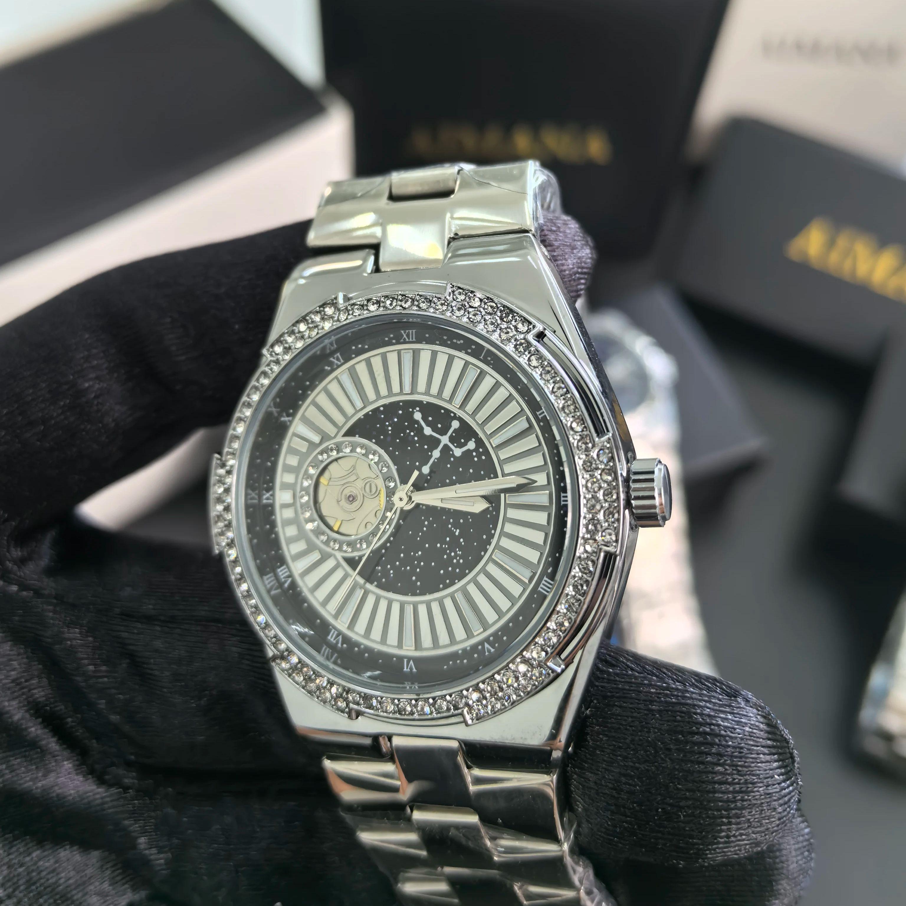 

High Level Watch with Backside mechanical looking Quartz Watch for man and woman in Middle East Countries разноцветный