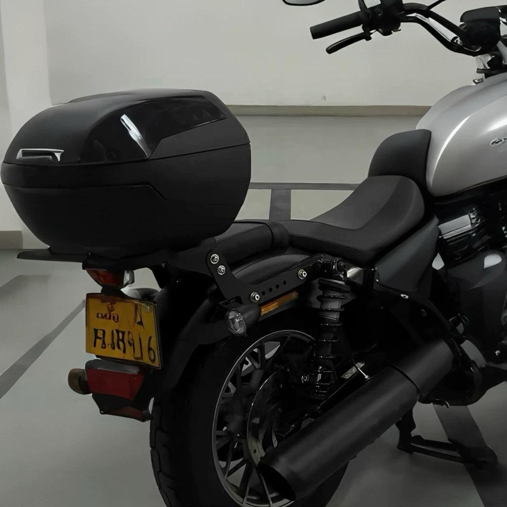 Harley Nightster 975 Backrest & Tail Rack Storage Solution