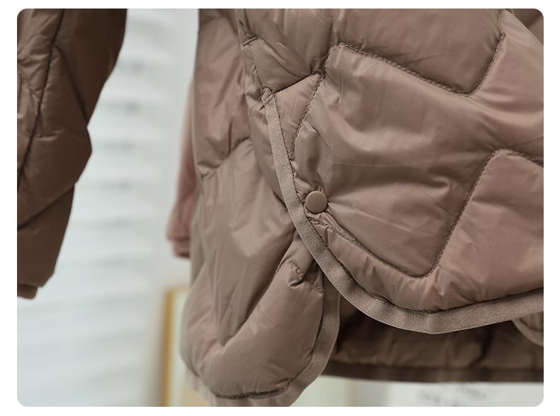 Women's Lightweight Collarless Down Jacket with Diamond Pattern - 2024 Autumn/Winter Collection, Casual V-Neck Layer.