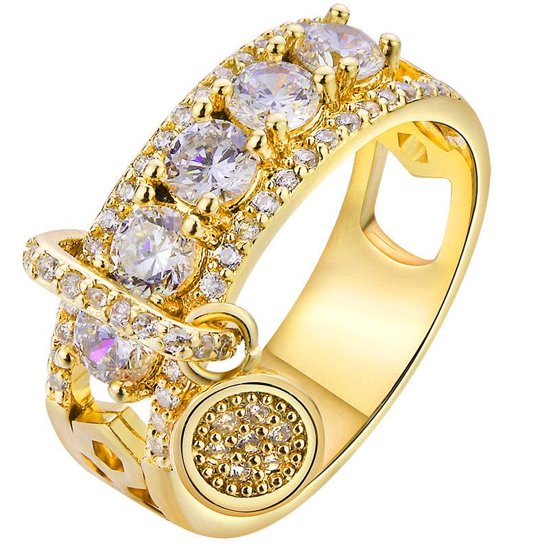 European and American Fashion Zircon Ring - Gold Plated Creative Disc Design for Women