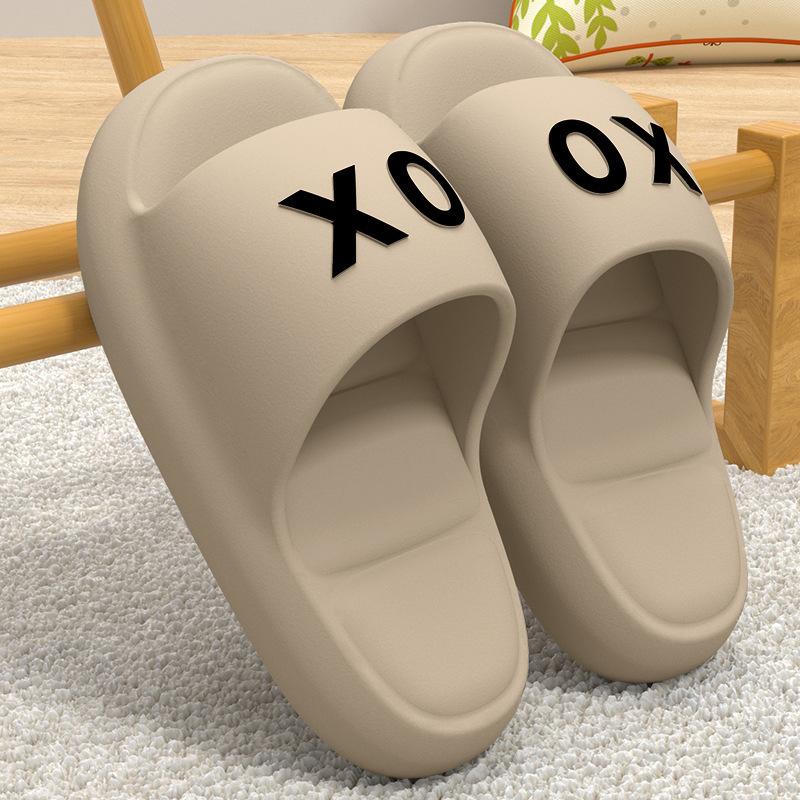 

Summer new stepping on shit slippers trendy fashion home indoor bathroom non-slip thick bottom outer wear men s cool slippers 44-45