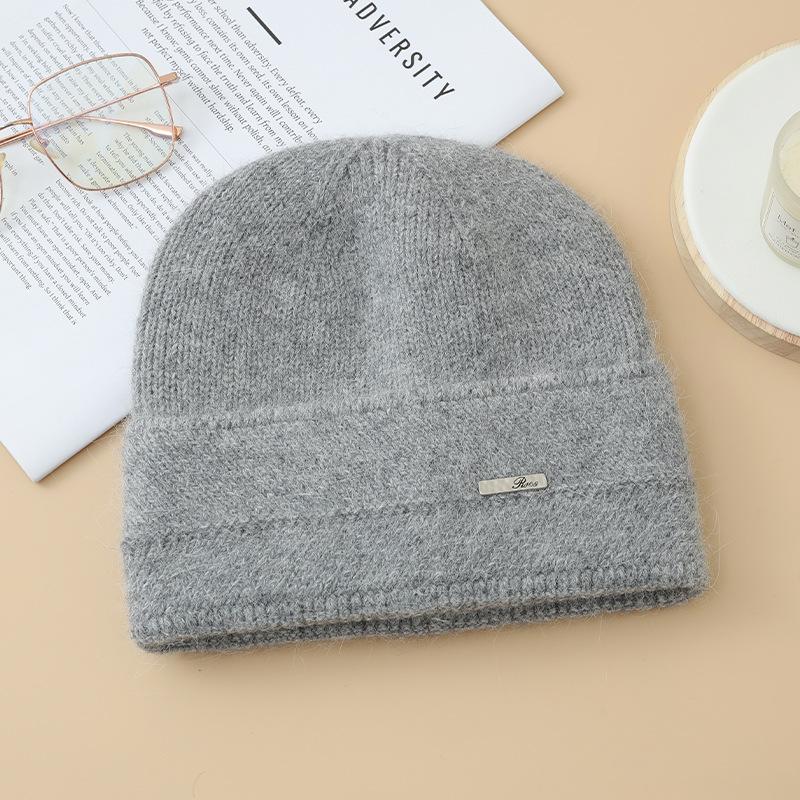 Women's Wool Hats with Autumn and Winter Versatile Thickened Warm and Cold Knitted Hats Showing Face and Ear Protection Cold Hats