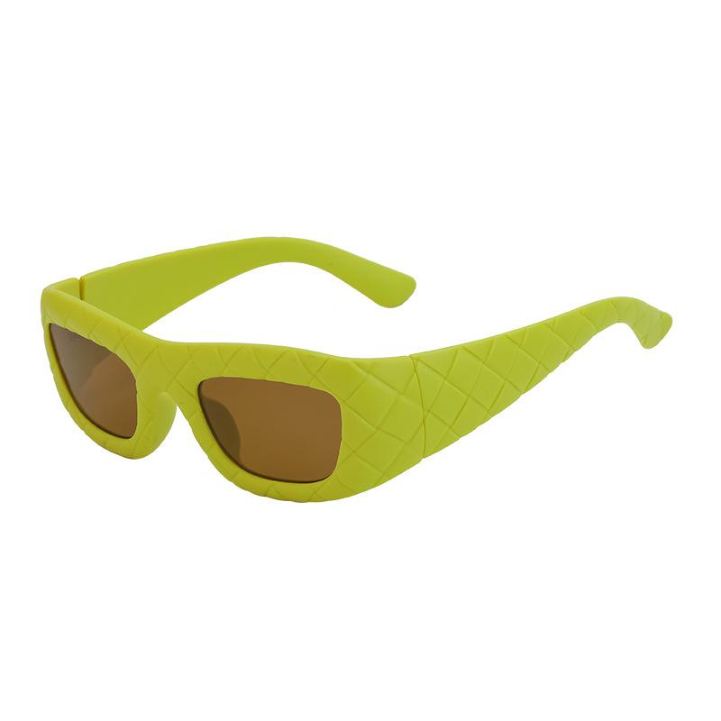 

Y2K Brand Designer Luxury Big Frame rhombus Sunglasses Women For Men Vintage Punk Sun Glasses Outdoor Shade Lattice Sport Goggle As the photo