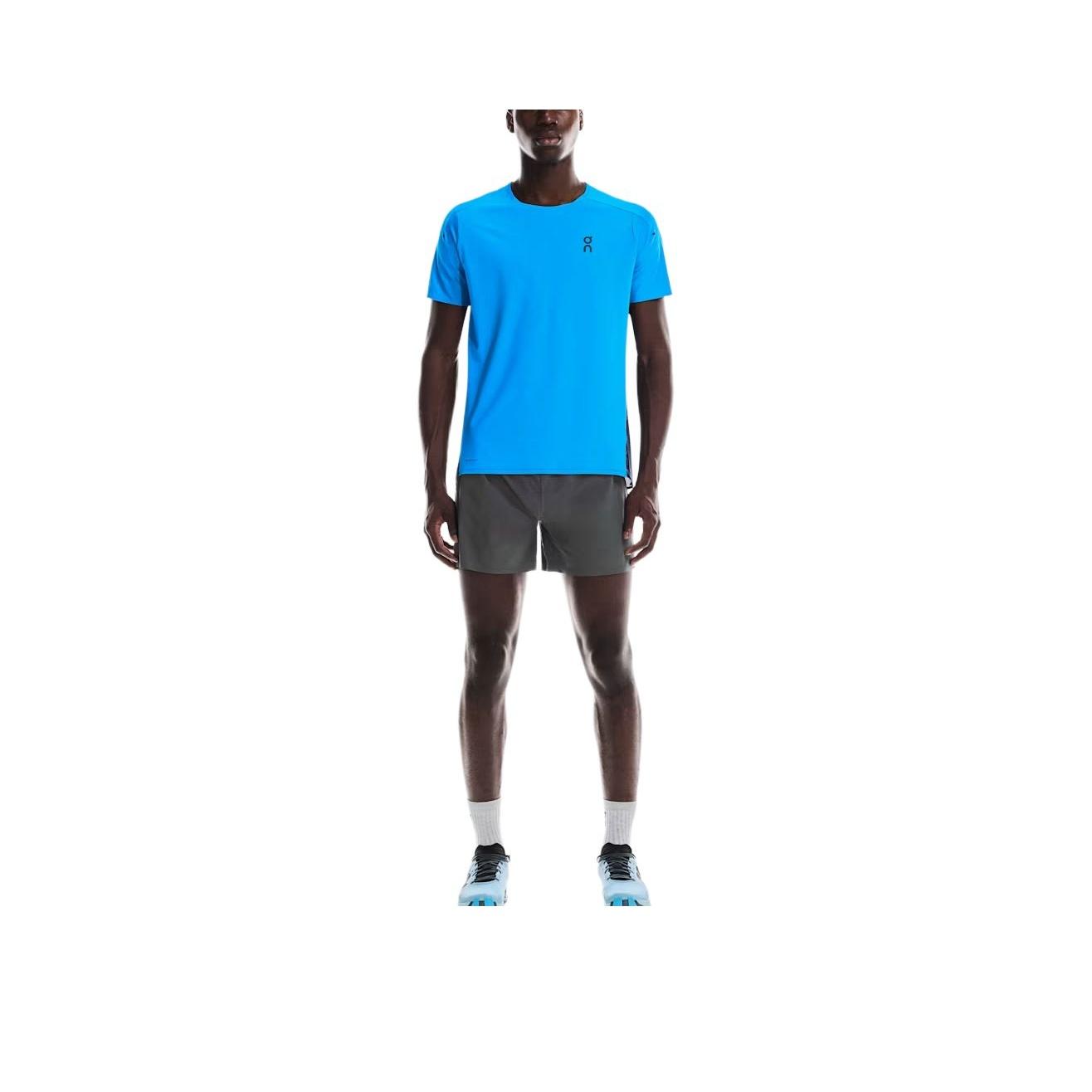 ON Running On Performance T Logo Crew Neck T-shirt met korte mouwen Heren Tops Malibu Marineblauw 1ME10230267 L