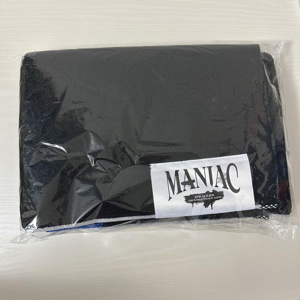 [USED] maniac bath towel straykids