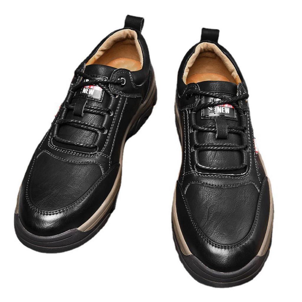 Autumn/Winter 2022 Men's Korean Style Leather Hiking Shoes - Trendy, Breathable, Casual.