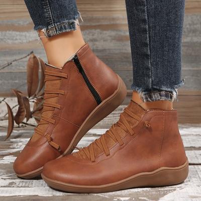 Winter Boots, Women's High School Top Fashionable European and American Short Boots Casual Boots with Flat Bottom In Autumn and Winter