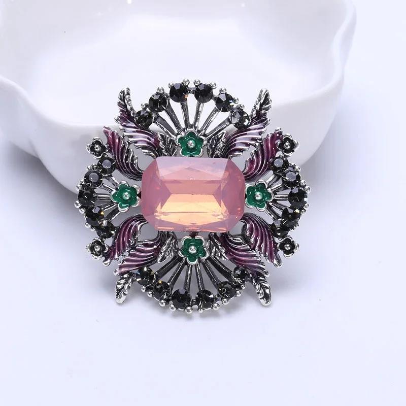 

Элегантный винтажный полый кристалл геометрическая брошь светлый роскошный значок в виде капли масла унисекс набор для вечеринки розовый