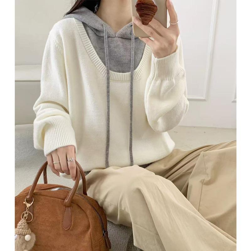 

Fake two-piece color matching hooded sweater women s autumn and winter new loose and simple casual style pullover knitted sweater One size бежевый