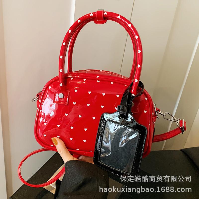 

Large capacity bag women s summer 2025 new fashion niche design messenger bag Korean version casual portable pillow bag белый