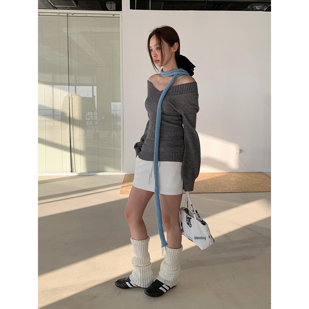 Dorothy Korean V-Neck Spring Solid Sweater - Women's Knitted Straight Waisted Top