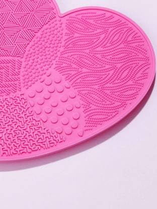 KIRA Heart Shaped Silicone Makeup Brush Cleaning Mat For Foundation Brush, Silicone Washing Tools, Makeup Tools Cleaning Scrubber For Women, Girls