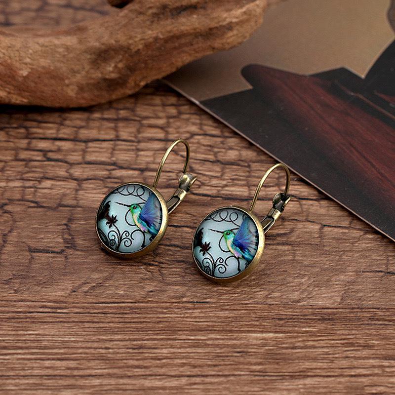 

Изысканные европейские и американские серьги-колибри: Модный дизайн для женщин