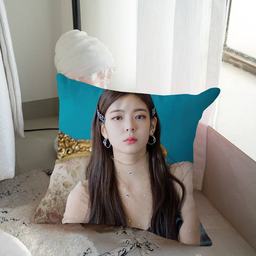 

L-Lia Певица Наволочка HD Чехол для диванной подушки Украшение для дома и комнаты Детский подарок 16x16Inch