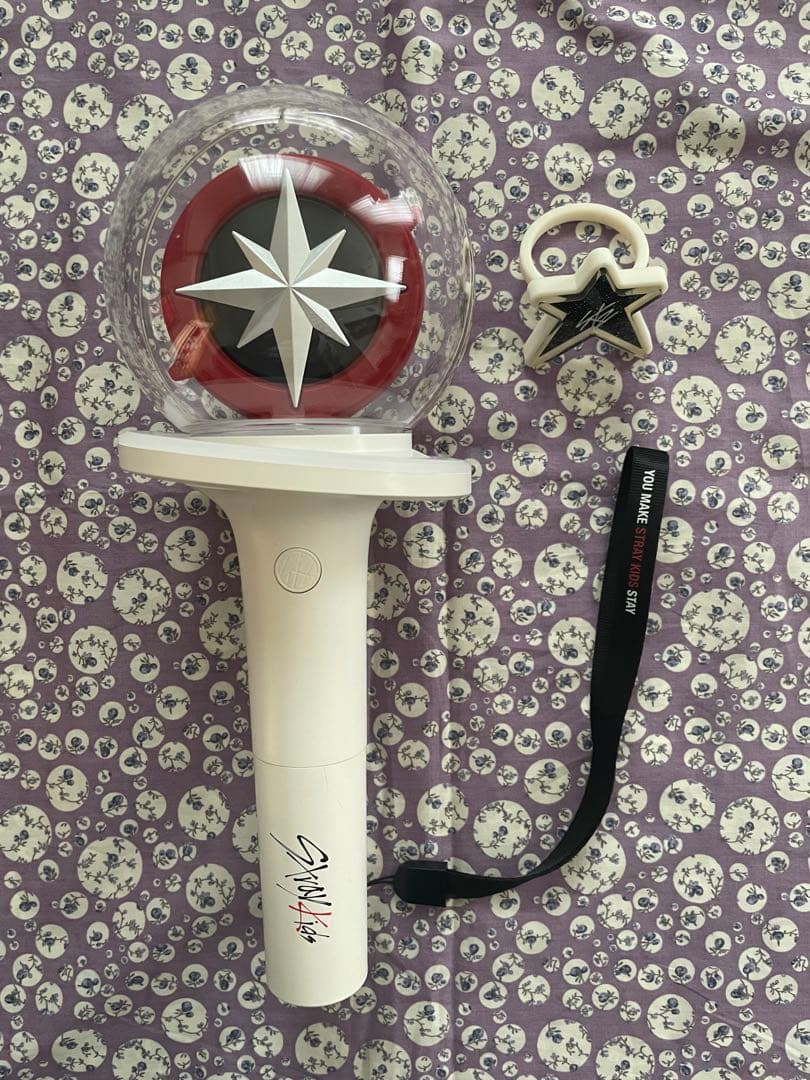 

[USED] Stray Kids Penlight ver.2 Upgrade Bonus Rubber Band