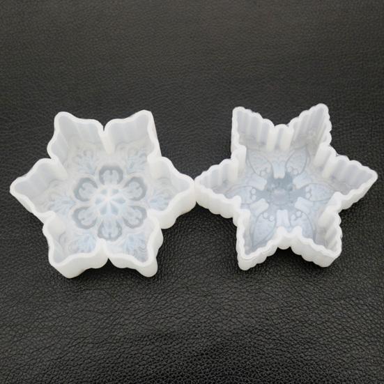 Soap Mold Easy Demoulding Heat-Resistant Non-stick Mirrored DIY Christmas Snowflake Candle Silicone Mold Home