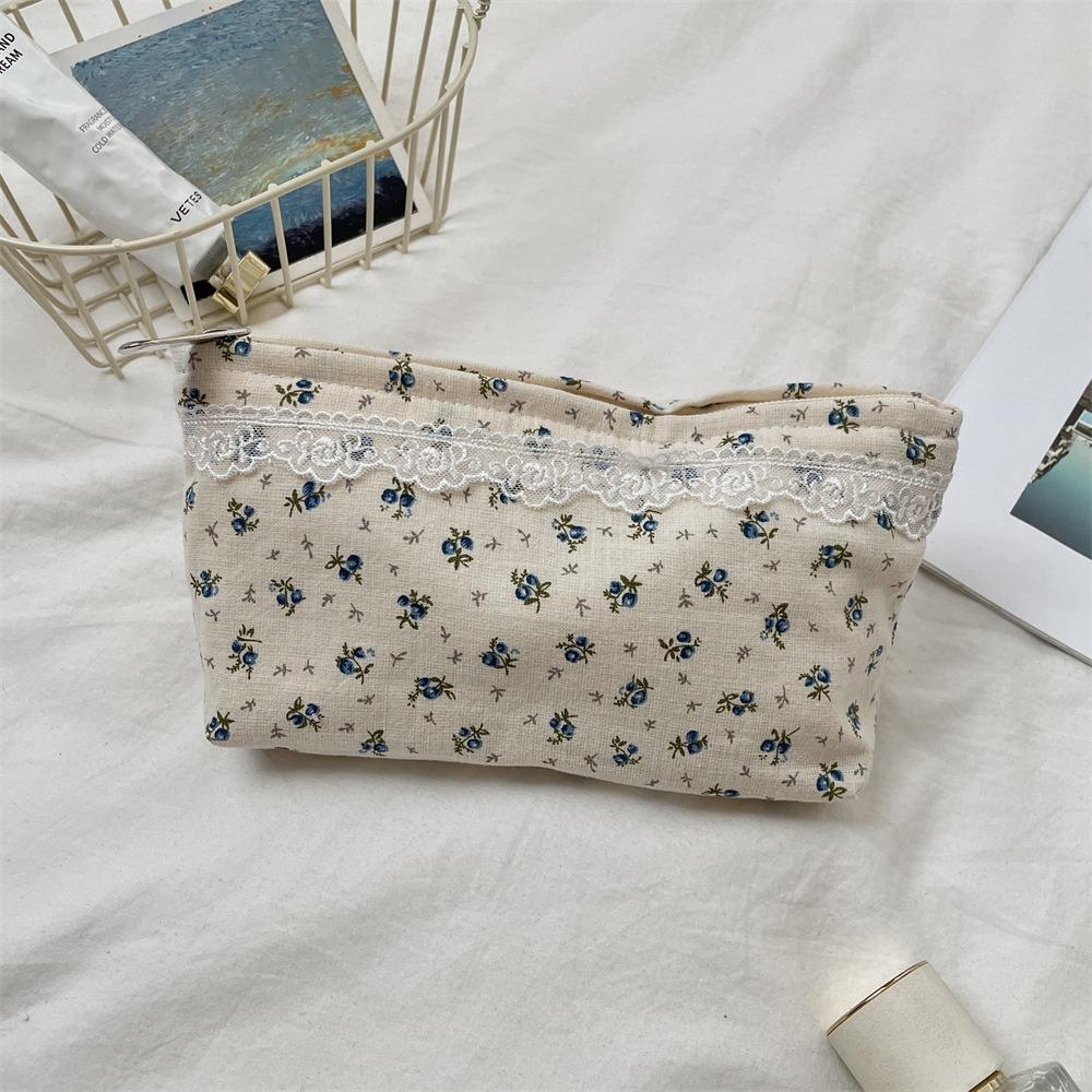 

Floral Printing Coin Purse Large Capacity Toiletry Organizer New Makeup Storage Bag Blue-B