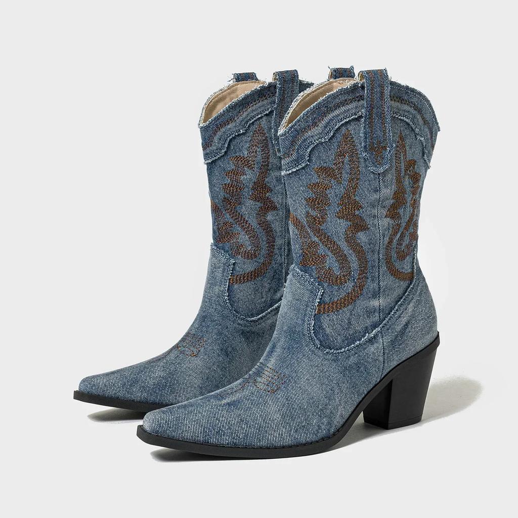 Autumn and Winter Women's Embroidered Charm Western Cowboy Boots Ladies Retro Casual Elegant Ankle Jeans Boots Plus Size