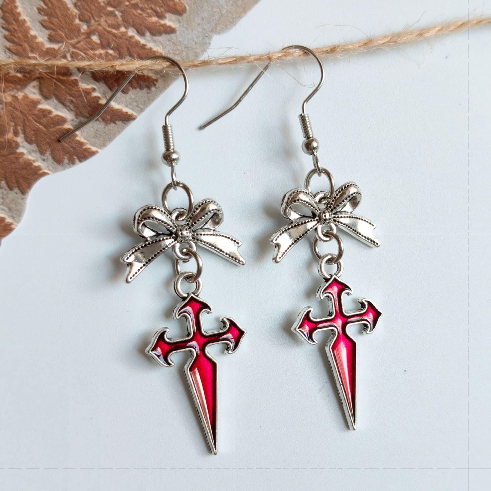 European Gothic Punk Bow Cross Red Drip Earrings красный