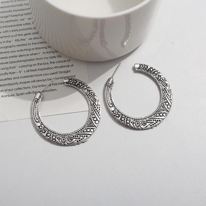 Retro Geometric Alloy Hoop Earrings with Tibetan Carved Pattern