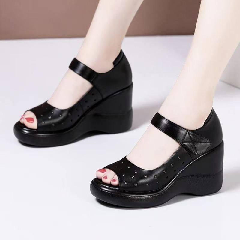 Soft-soled Wedge Heels for Women, New Style Platform Sandals with Open Toe, Perforated Shoes
