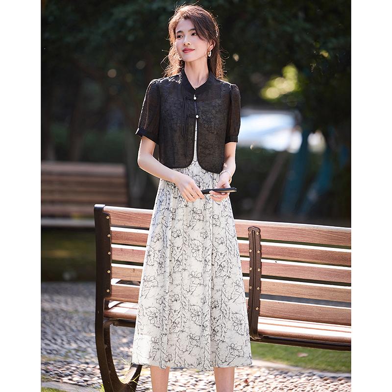 Chinese Ink Painting Chiffon Set with Buckle Top and Camisole Skirt