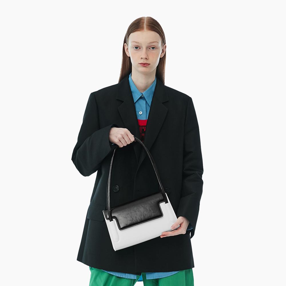 

FIND KAPOOR Marti Bag 26 мятый белый черный