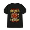 Herren D20 Würfel Flamme & „Wenn der Spielleiter lächelt“ Tabletop RPG T-Shirt - Leichtes Gamer-Tee für D&D-Fans, Lässiges Sommer Oberteil mit Rundhalsausschnitt und kurzen Ärmeln