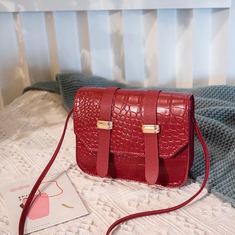 Borse a tracolla alla moda con motivo coccodrillo per donne Piccola borsa  quadrata Elegante borsa a tracolla con serratura acquista in modo economico  — spedizione gratuita, recensioni reali con foto — Joom