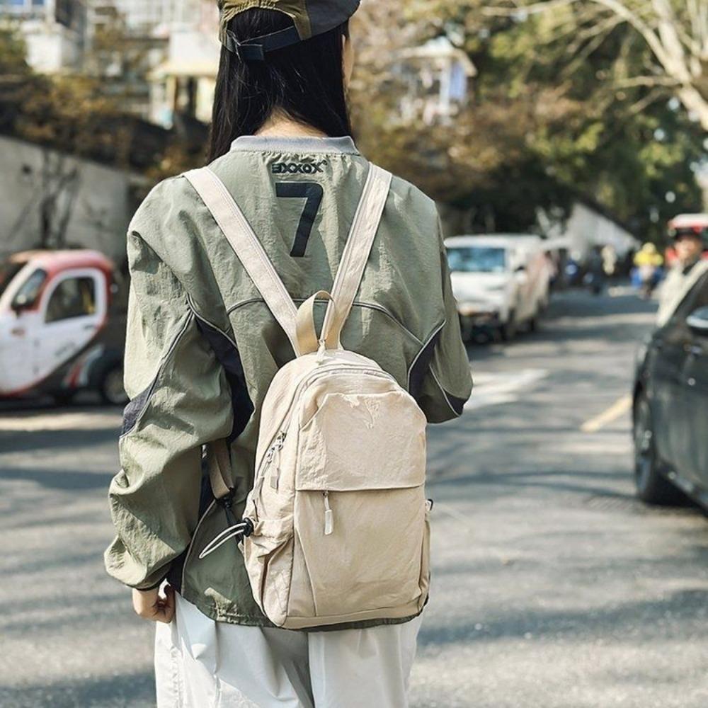 The New Outdoor Multi-functional Waterproof Backpack Can Be a Shoulder Bag, and the Crossbody Bag Can Be a Versatile Yoga Bag for Men and Women.