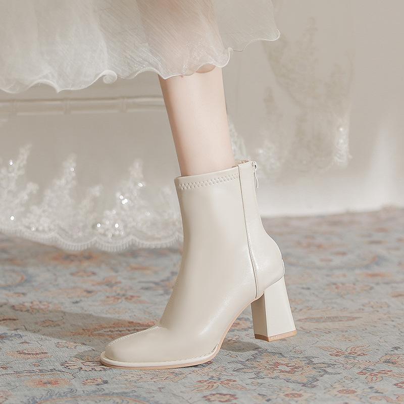 Französische elastische kurze Stiefel Damen dicke Absätze Herbst und Winter neu Maillard Temperament vielseitig Reißverschluss hinten dünne Martin-Stiefel