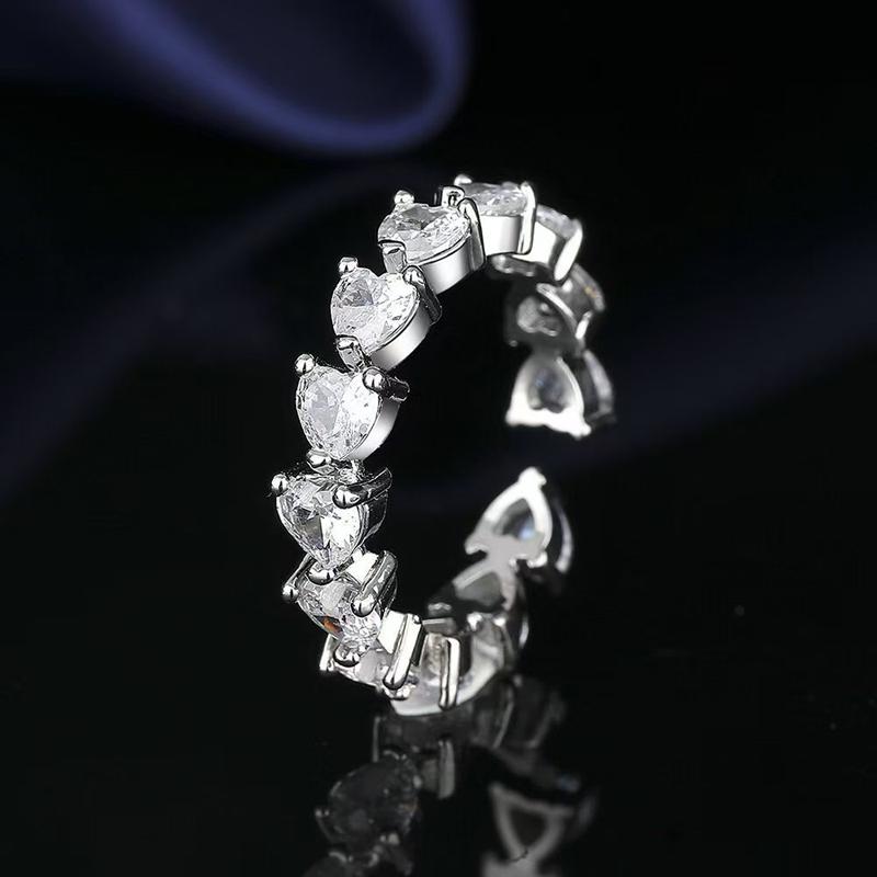 Luxury Pink Crystal Zircon Heart Shaped Open Ring for Women Shiny Metal Geometric Adjustable Finger Ring Fashion Jewelry Gift