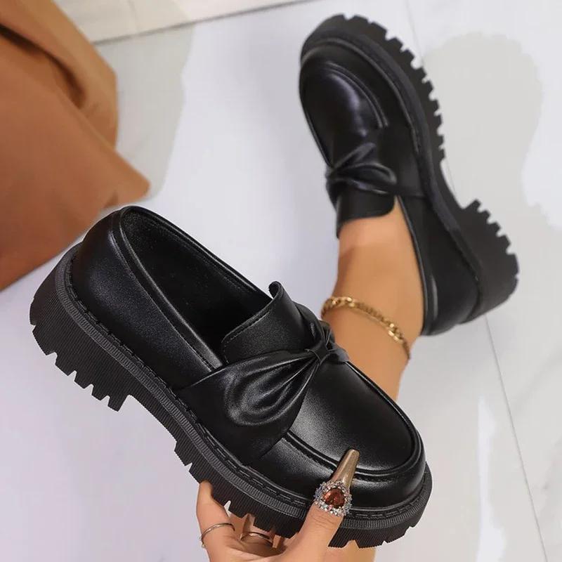 Schuhe mit runder Spitze und schwarzen Metallketten für Damen, mittelhoher Absatz, flacher Schaft, Einzelne Schuhe, Damen Büroarbeitsschuhe, Bequeme Pumps Mujer