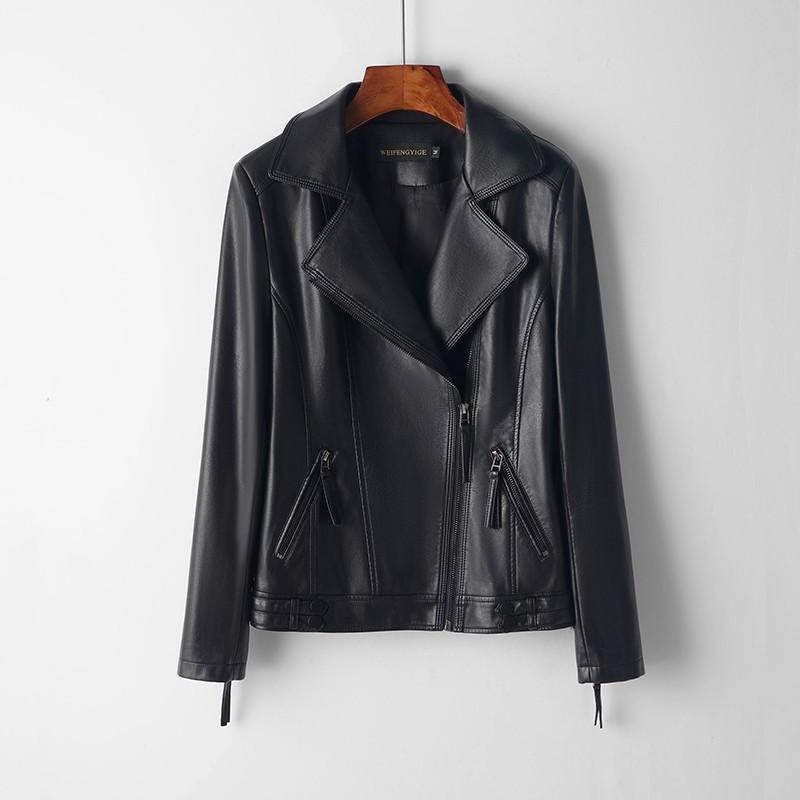 Womens Slim Fit Short Sheepskin Leather Jacket With Notched Collar Motorcycle Style Fall 2026
