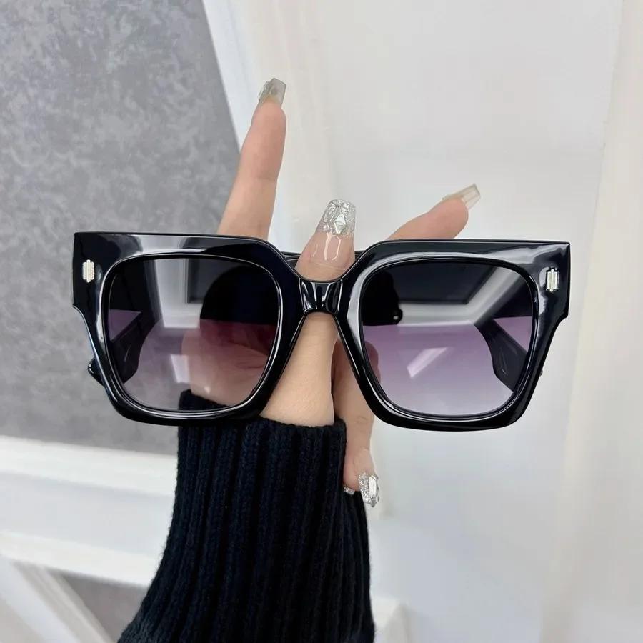 

Cute Square Designer Sunglasses Women Men Big Frame Stylish Gradient Sun Glasses Female Male Brand Fashion Other