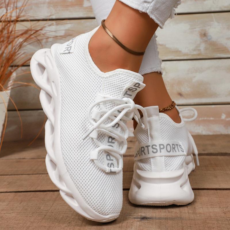 Mote 2025 Dame Sportssko Pustende Mesh Lettvekts Sneakers Utendørs Fritid Atletisk Jogging Tennis Gate Mote Gå Damer