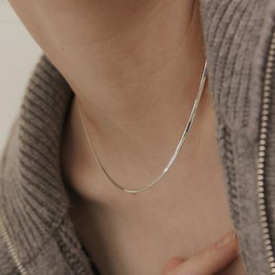 (925 Silber) Moderne Flache Schlangenkette Halskette NZ2158